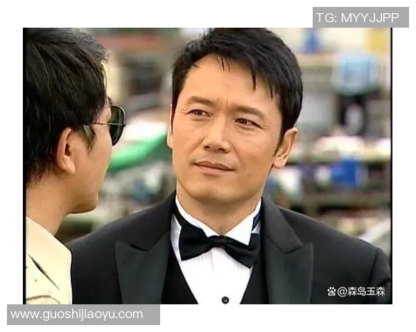 香港足球明星苗侨伟的职业生涯与成就揭秘