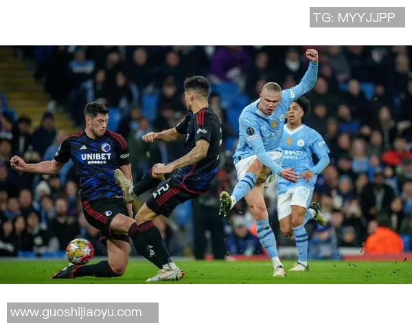 哥本哈根与奥胡斯足球队最新排名对比分析及发展趋势探讨